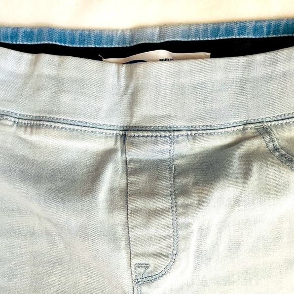 Light denim distressed jeggings - Picture 3 of 5